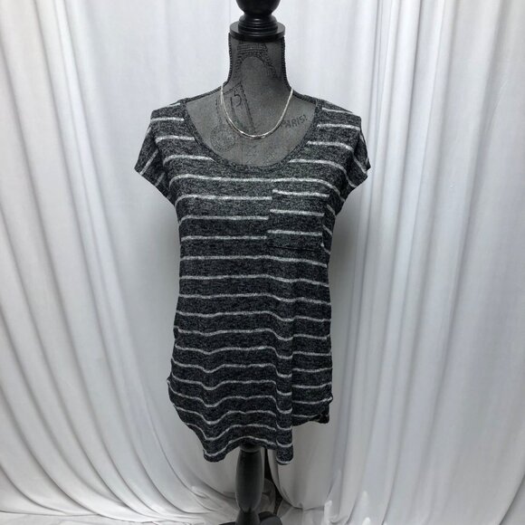 Maurices Sweater Womens Sz Small Black White Heathered Striped Short Sleeve Top - Picture 1 of 6